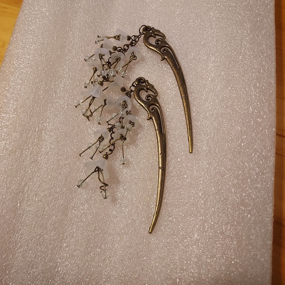 HAIR PINS